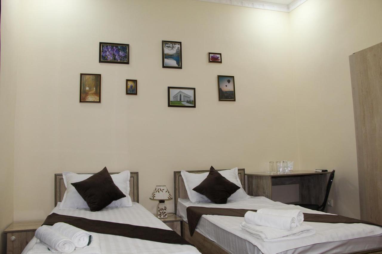 Zafaron Hotel Tashkent Ngoại thất bức ảnh
