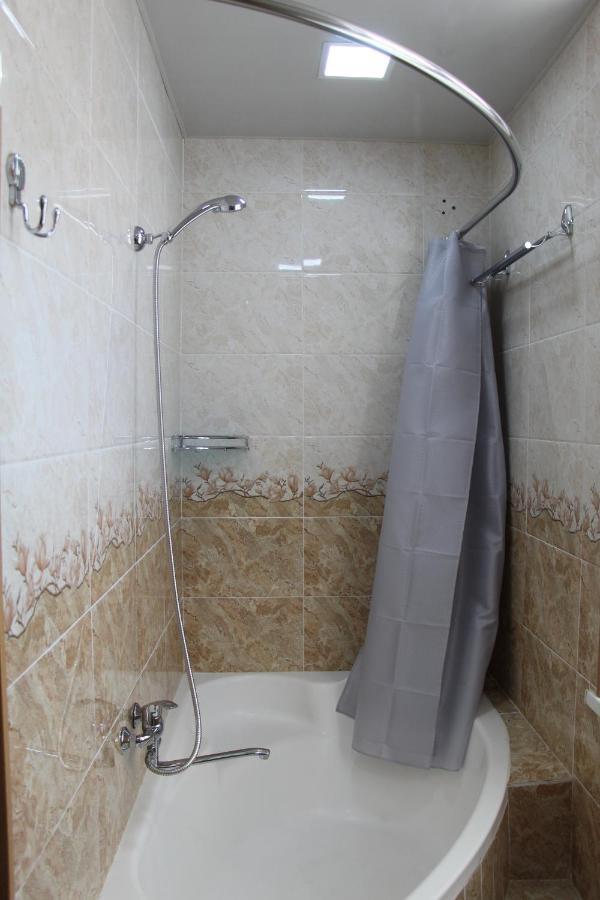 Zafaron Hotel Tashkent Ngoại thất bức ảnh